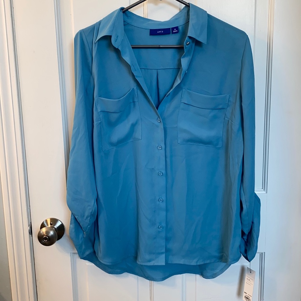 Apt 9 Ladies Blue Blouse Size M NWT